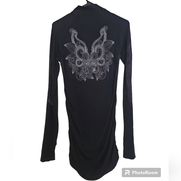 ATHLETIC Essentials black long sleeve thumb hole gray graphic print athletic top - Picture 4 of 9